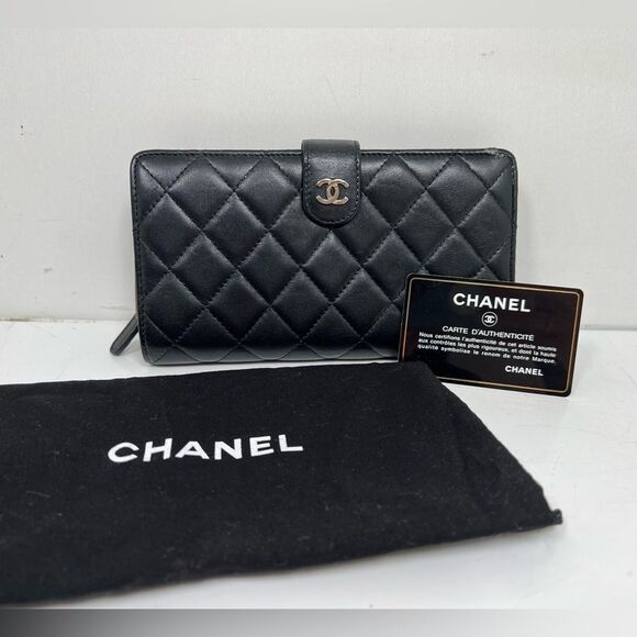 CHANEL Matelasse Timeless Classics Bifold Long Wallet Lamb Skin Black Authentic - Picture 1 of 13